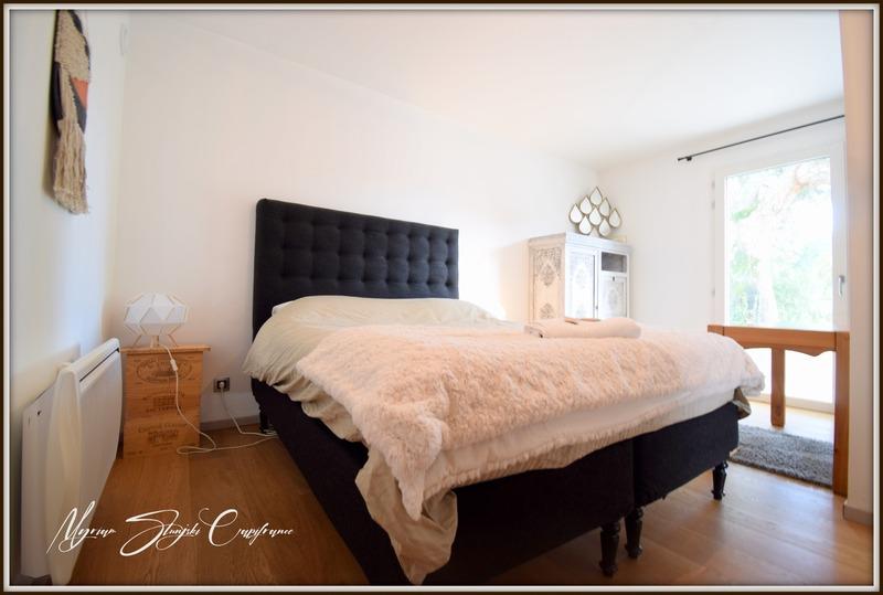 Maison - 306 m² - 8 pièces