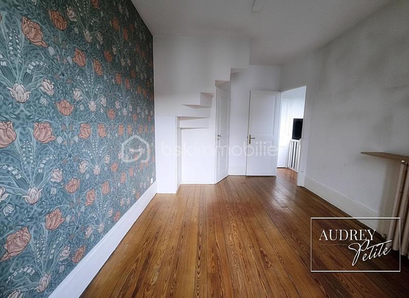 Maison - 65 m² - 5 pièces