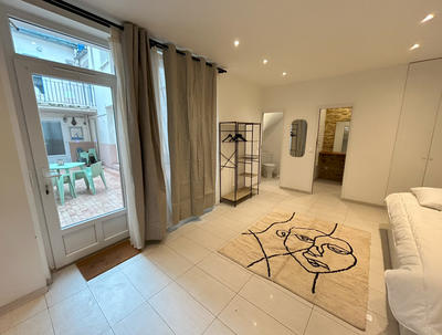 Studio - 33 m² - 1 pièce