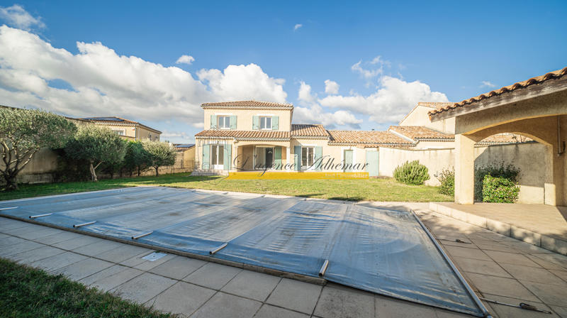 Maison - 136 m² - 5 pièces