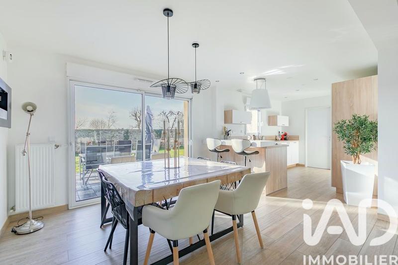 Maison - 118 m² - 6 pièces