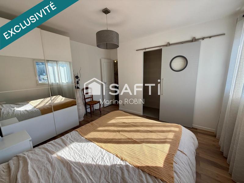 Maison - 200 m² - 8 pièces