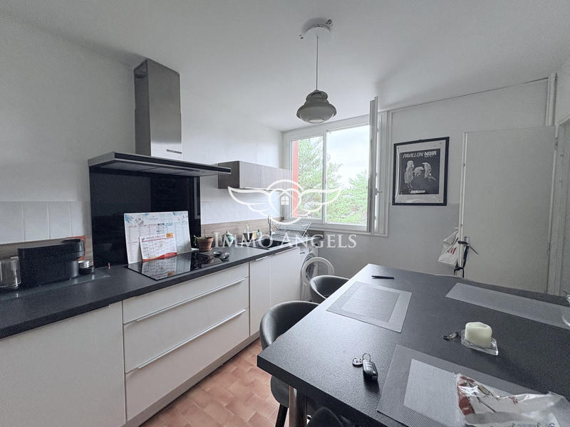 Appartement - 84 m² - 4 pièces