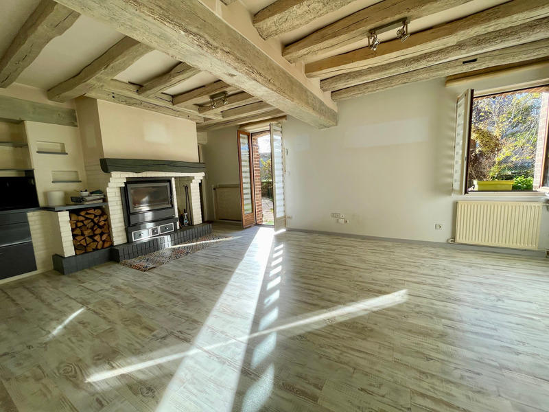 Maison - 210 m² - 7 pièces