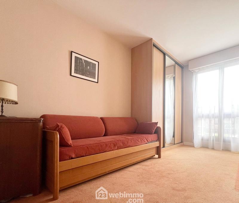 Appartement - 90 m² - 4 pièces