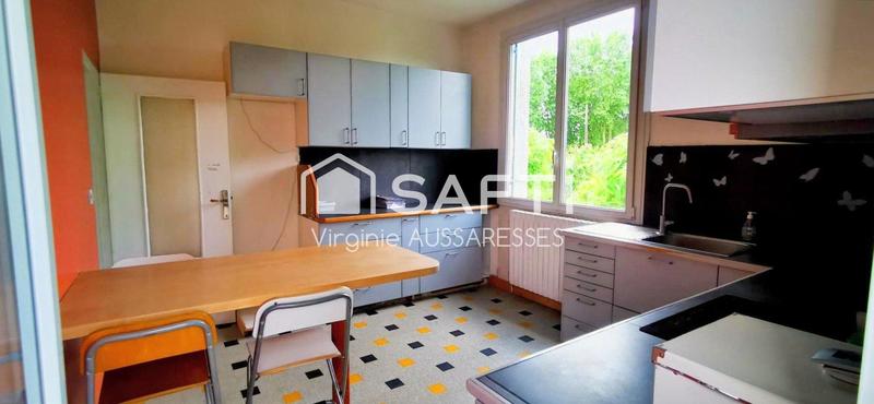 Maison - 179 m² - 9 pièces