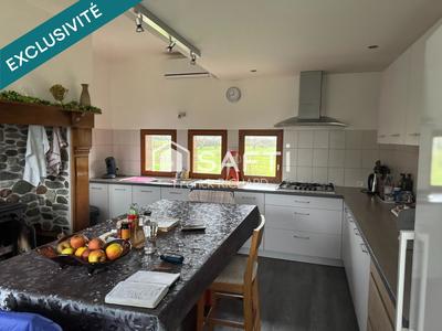 Maison - 110 m² - 4 pièces