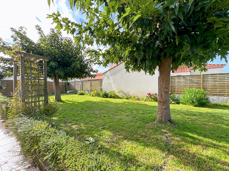 Maison - 92 m² - 4 pièces