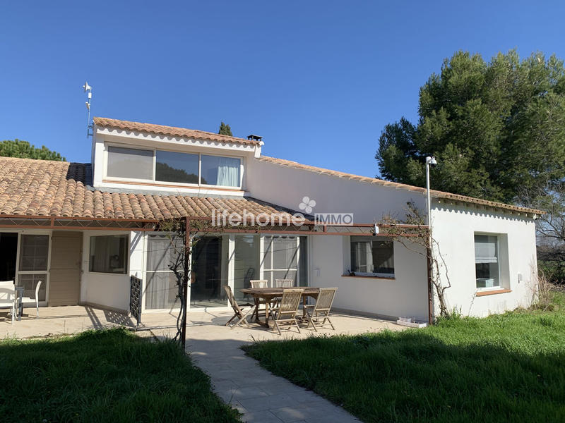 Mas - 238 m² - 7 pièces