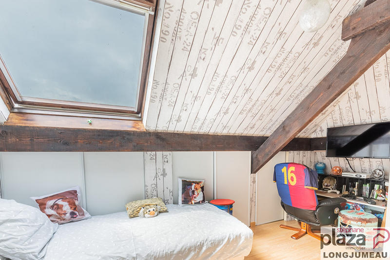 Maison - 100 m² - 5 pièces