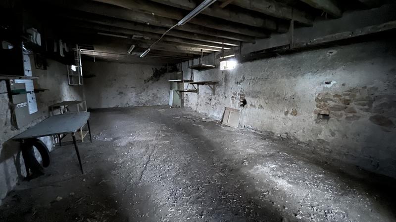 Maison - 168 m² - 8 pièces