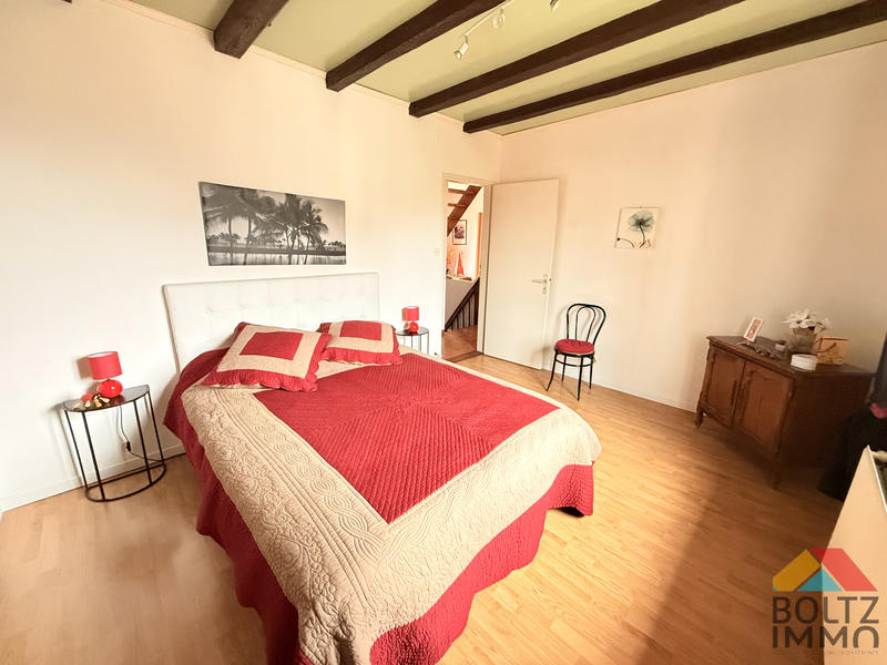 Maison de village - 182 m² - 8 pièces