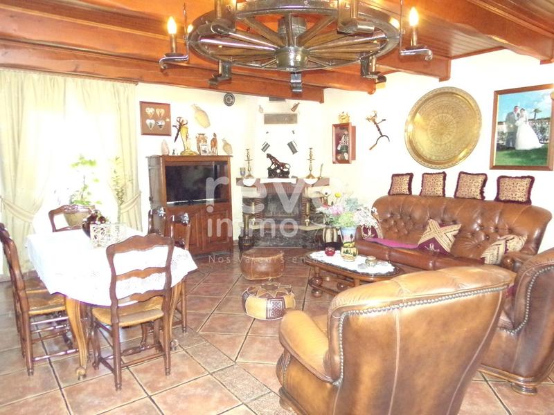 Villa - 171 m² - 7 pièces