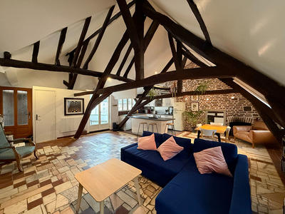 Appartement - 96 m² - 4 pièces