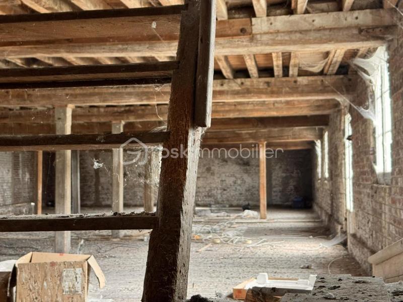 Immeuble - 1 594 m² - 45 pièces