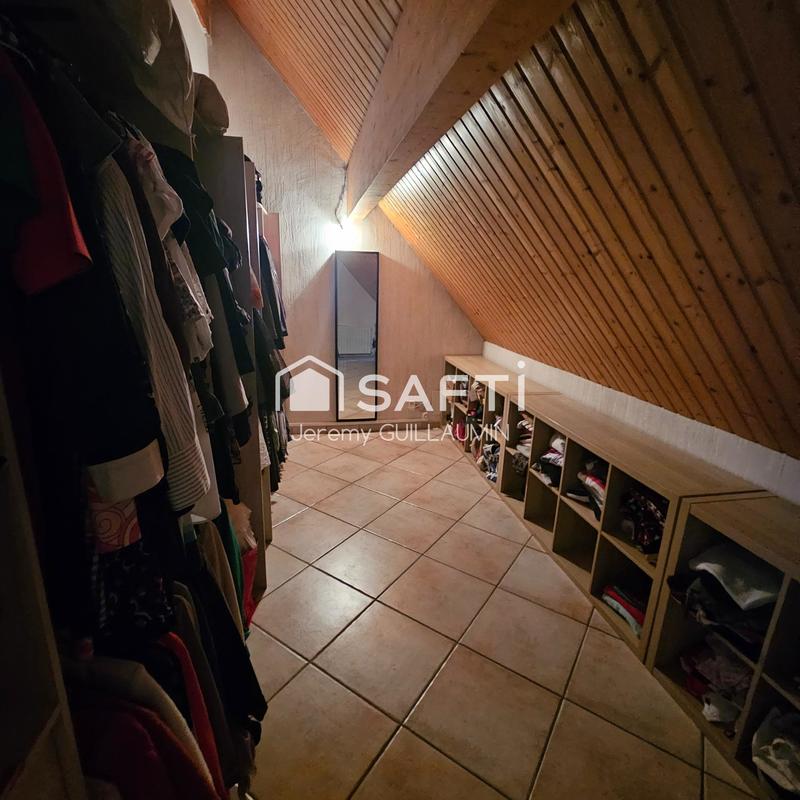 Maison - 180 m² - 6 pièces