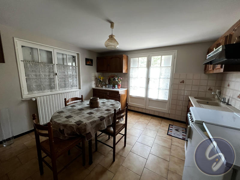 Maison - 128 m² - 7 pièces