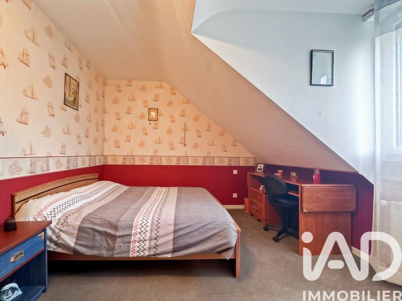 Maison - 176 m² - 7 pièces