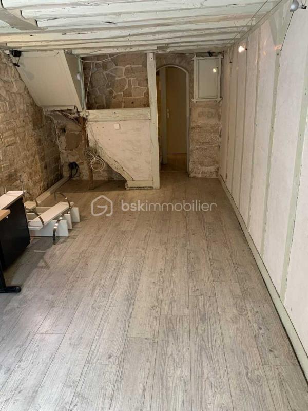 Local commercial - 83 m² - 3 pièces