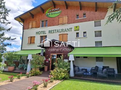 Local commercial - 990 m²