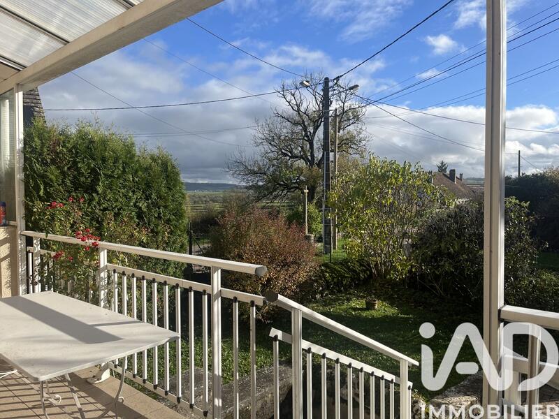 Maison - 195 m² - 9 pièces