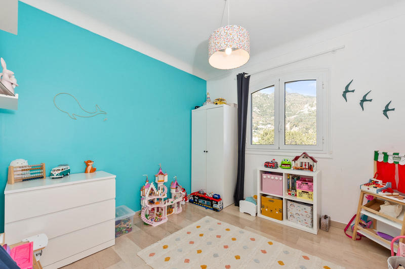 Maison - 151 m² - 5 pièces