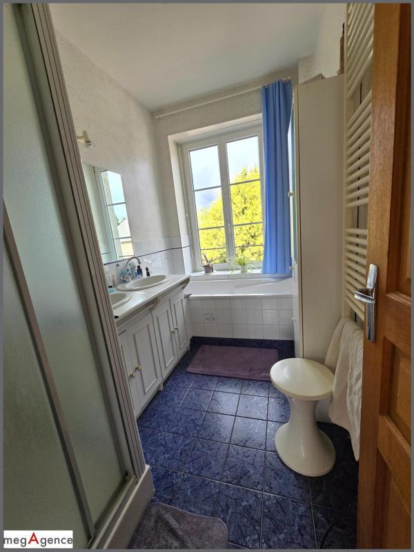 Maison - 130 m² - 7 pièces