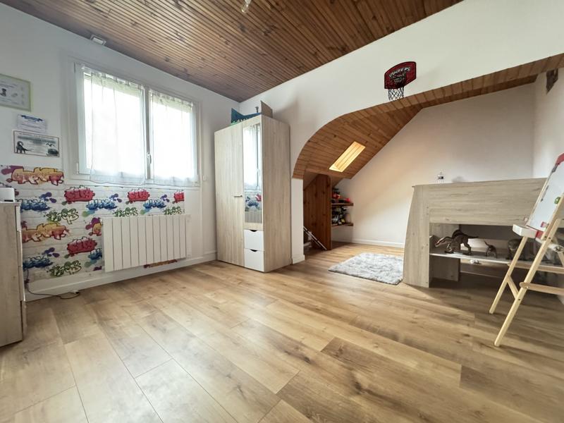 Maison - 145 m² - 7 pièces