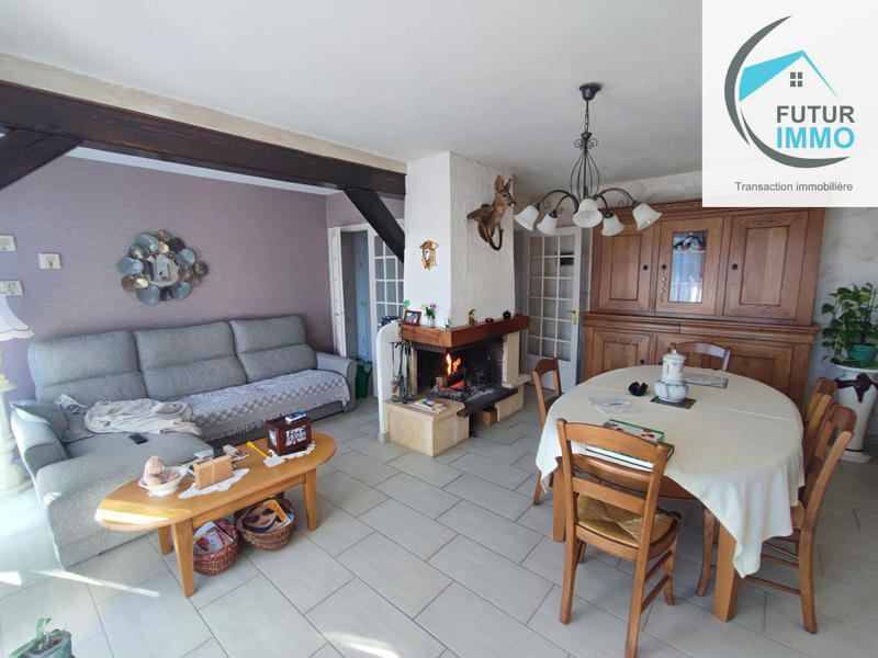 Maison - 215 m² - 8 pièces