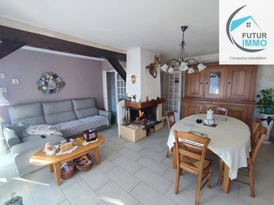 Maison - 215 m² - 8 pièces