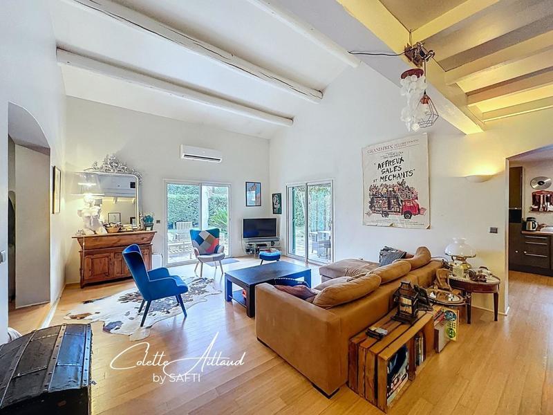 Maison - 111 m² - 5 pièces