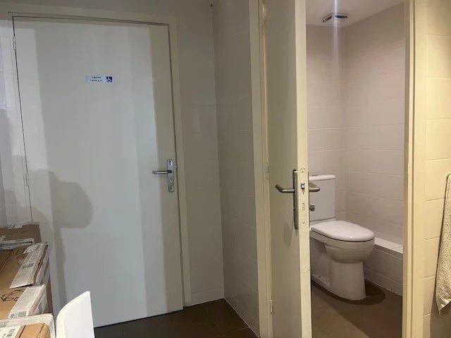 Local commercial - 670 m²