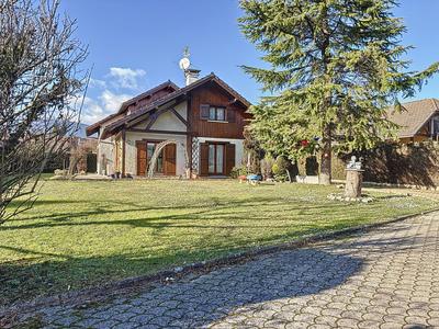 Maison - 162 m² - 7 pièces