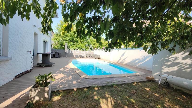 Maison - 164 m² - 6 pièces