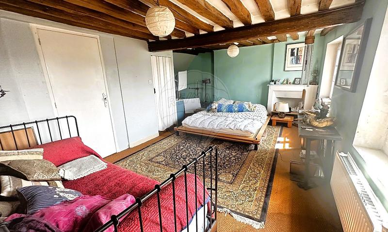 Maison - 203 m² - 7 pièces