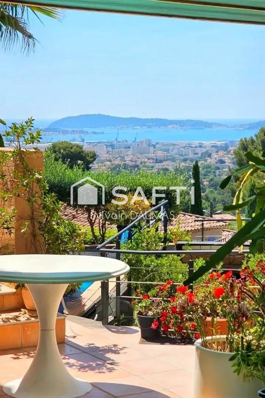 Maison - 150 m² - 4 pièces