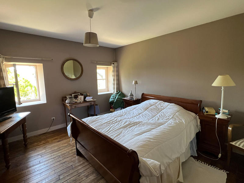 Maison - 200 m² - 10 pièces