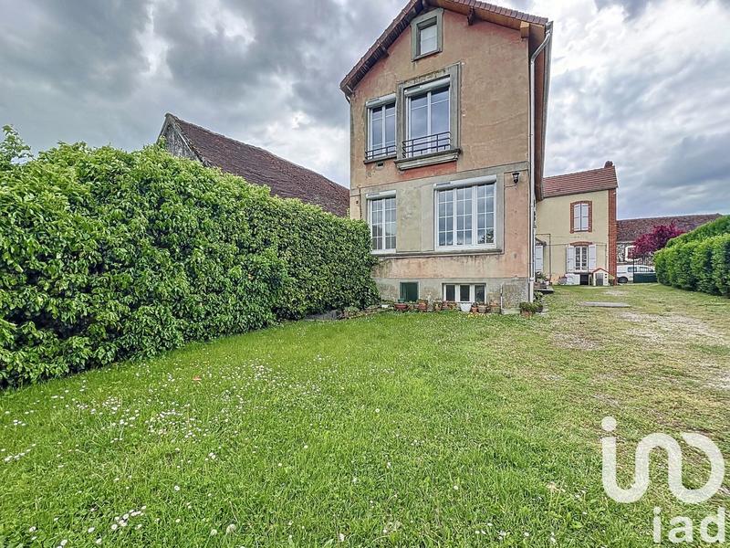 Maison - 142 m² - 5 pièces