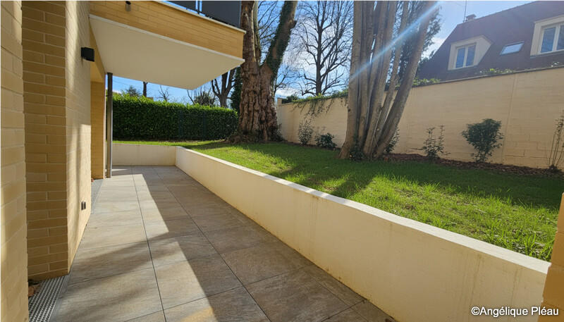 Appartement - 94 m² - 4 pièces