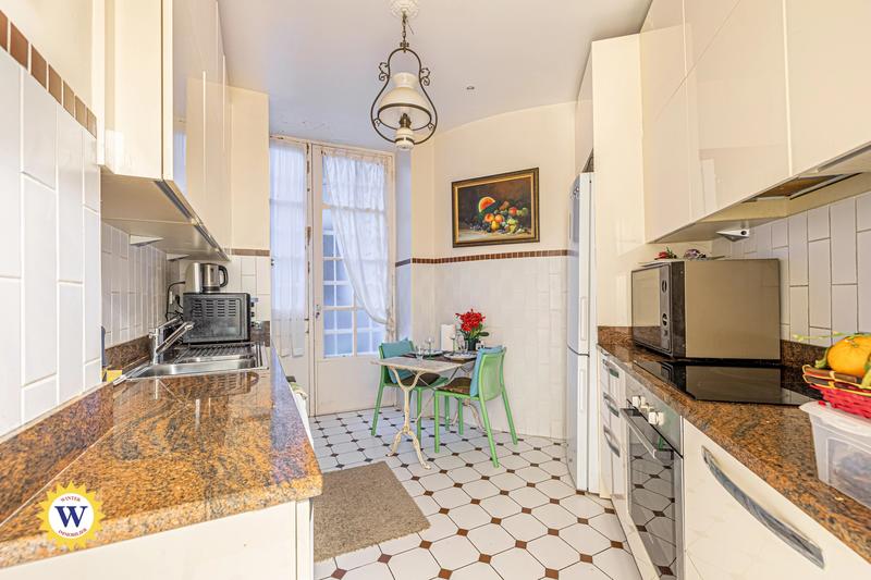 Appartement - 132 m² - 5 pièces