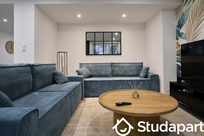 Chambre - 13 m² - 1 pièce