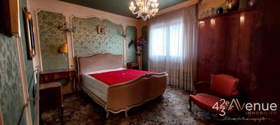 Appartement - 83 m² - 5 pièces