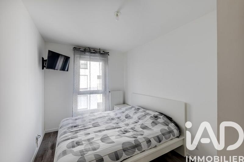 Appartement - 90 m² - 4 pièces