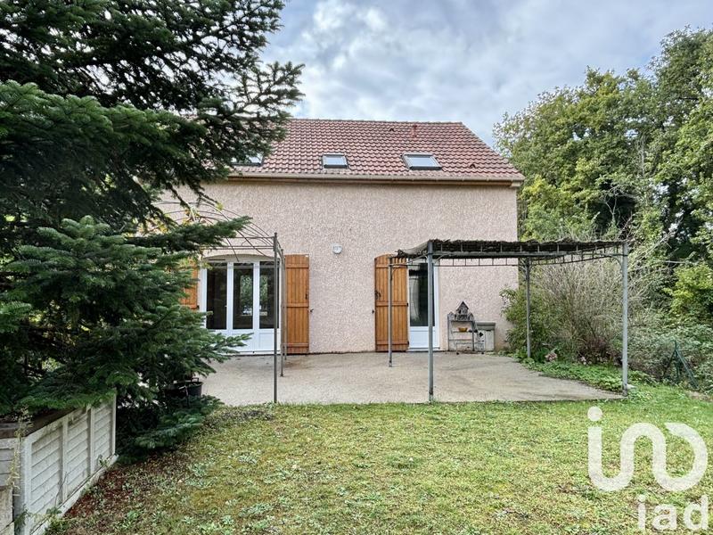 Maison - 107 m² - 6 pièces