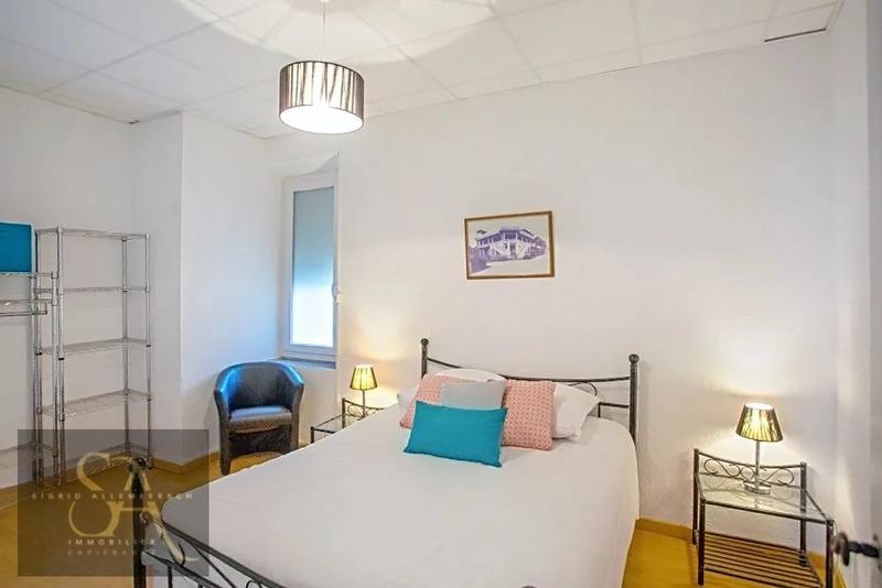 Propriété - 249 m² - 10 pièces