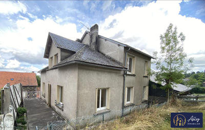 Maison - 139 m² - 7 pièces