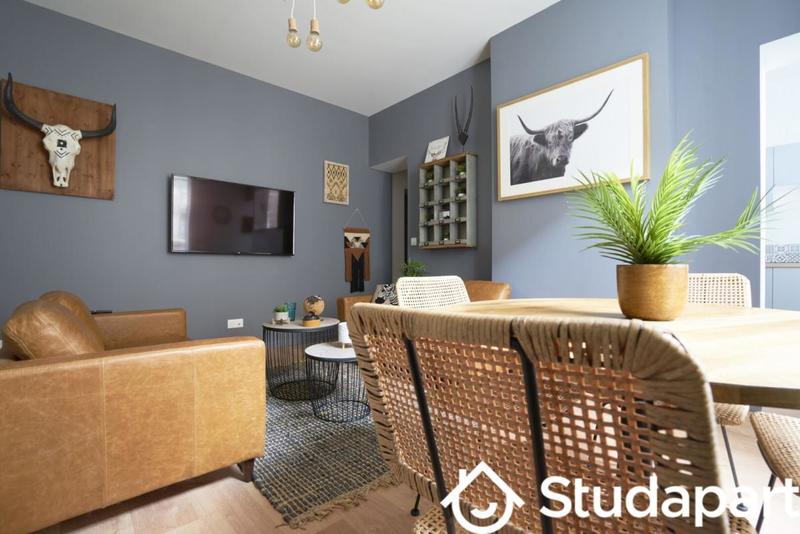 Chambre - 10 m² - 1 pièce