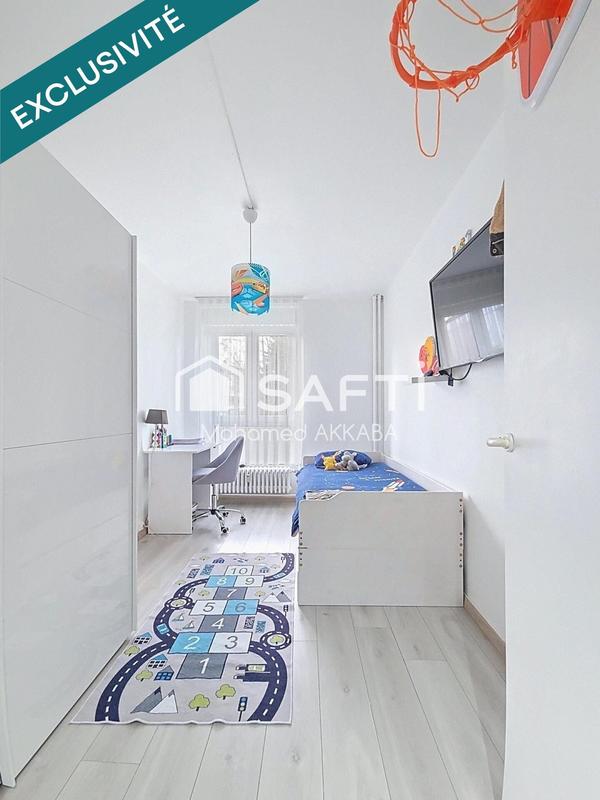 Appartement - 87 m² - 5 pièces