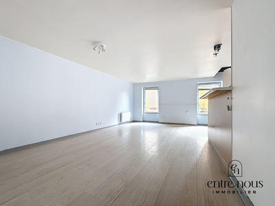Immeuble - 153 m² - 5 pièces