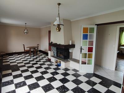 Maison - 87 m² - 4 pièces